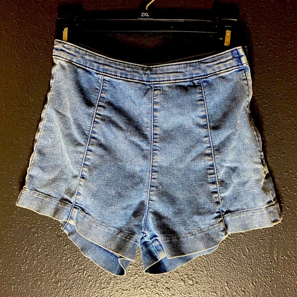 H&M denim shorts